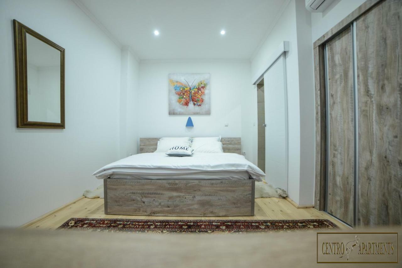 Centro Apartments Сремська Митровиця Екстер'єр фото