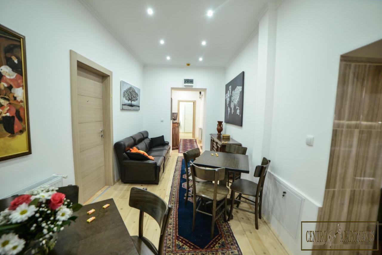 Centro Apartments Сремська Митровиця Екстер'єр фото